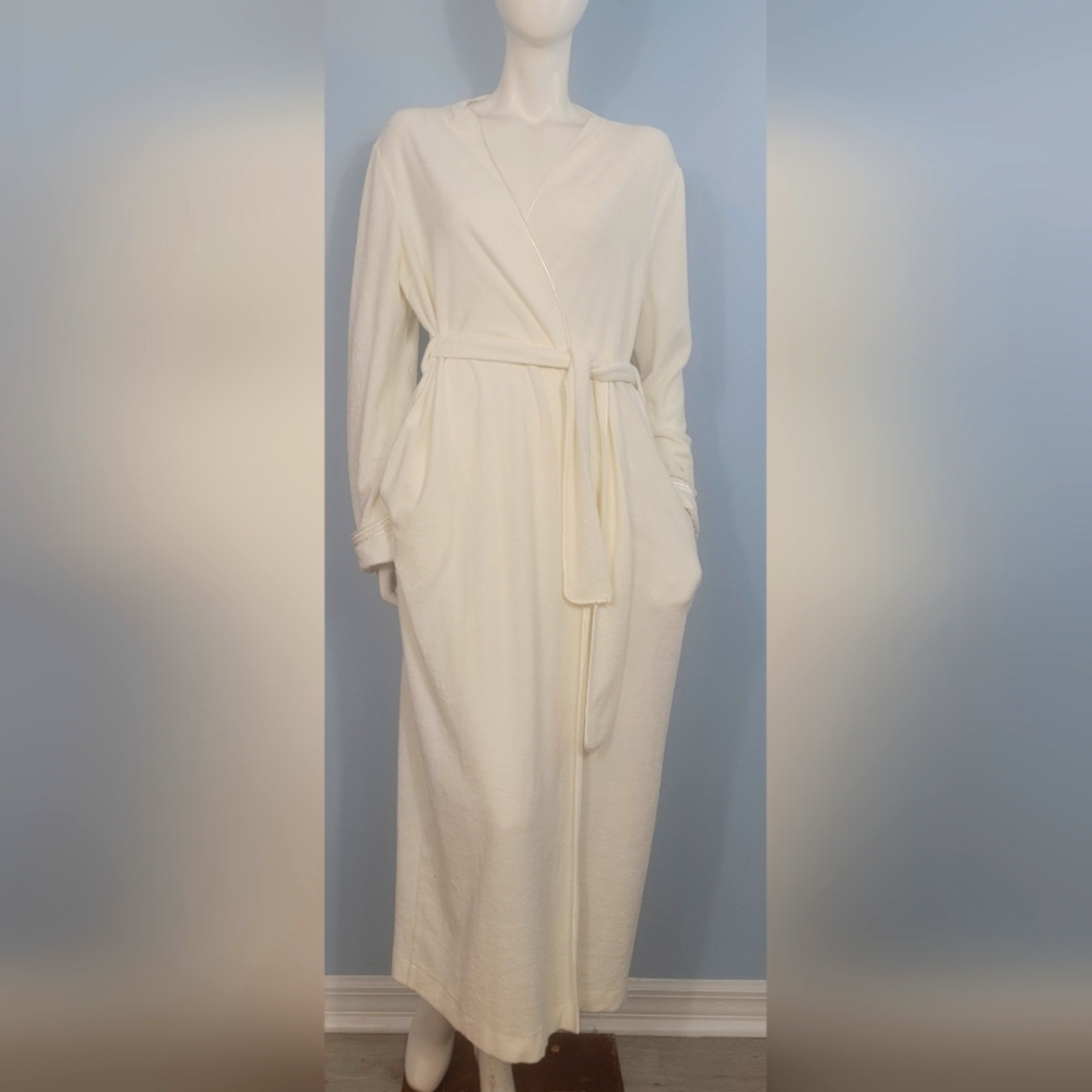 🎁 La Perla Joelle crisp white terrycloth long robe size Medium 🎁